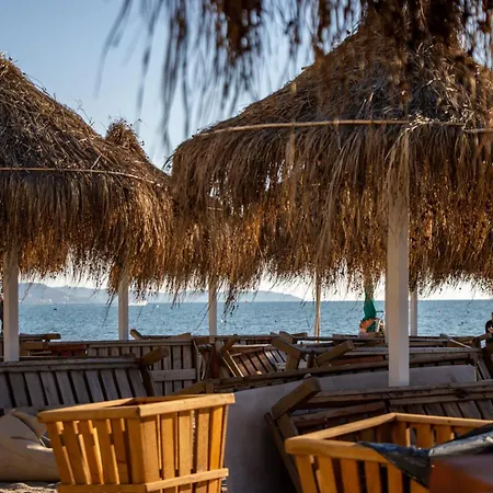 Lalun Aparts Hotel *