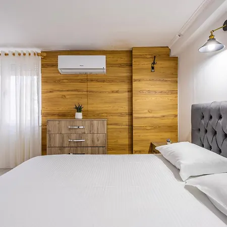 Hotel Lalun Aparts Golem (Tirana)