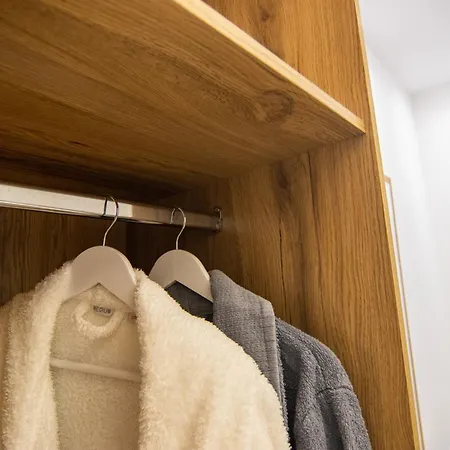 Lalun Aparts Hotel *