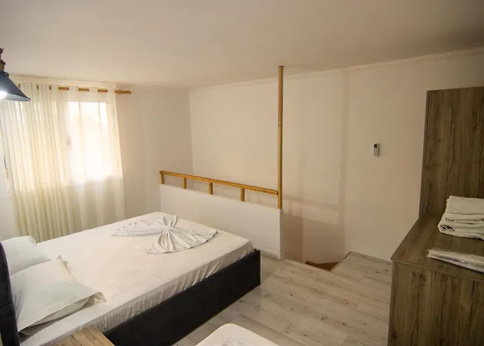 Lalun Aparts Hotel Golem (Tirana)