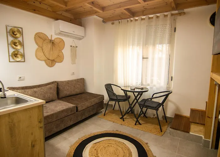 Lalun Aparts فندق