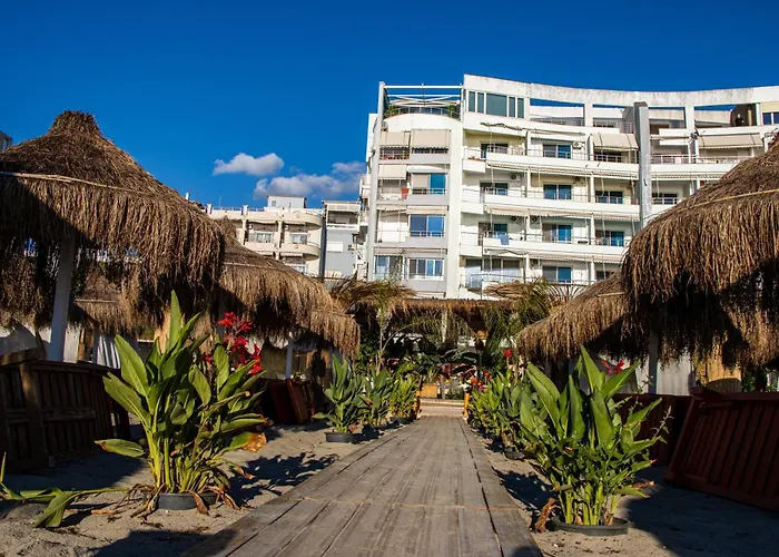 فندق Lalun Aparts *