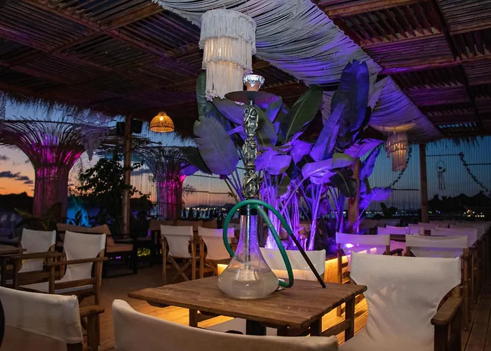 Lalun Aparts غوليم