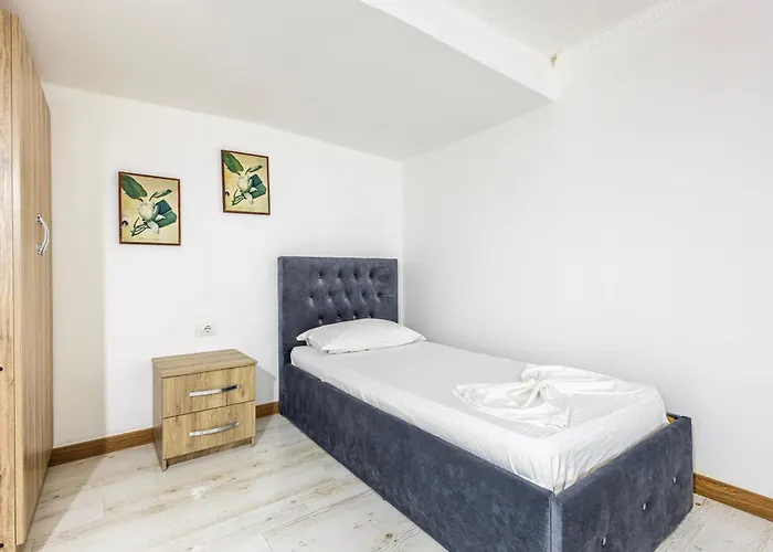 فندق Lalun Aparts *