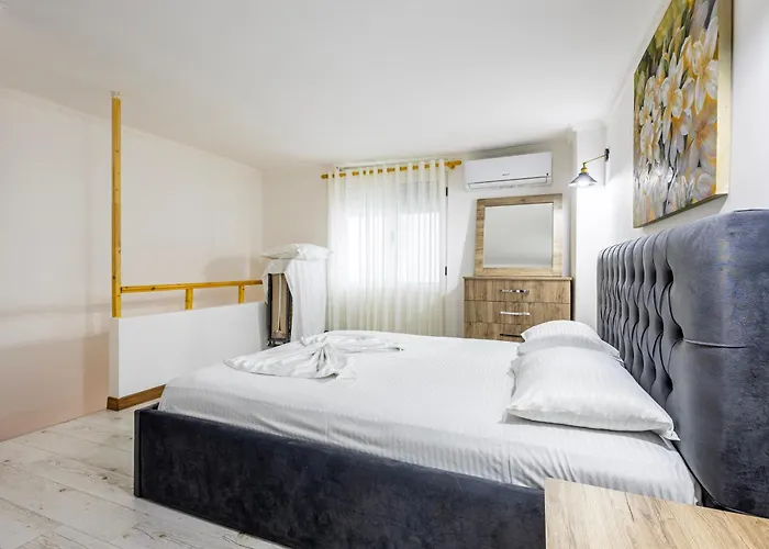 Lalun Aparts فندق *